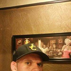 Meet your Posher, Jonathan